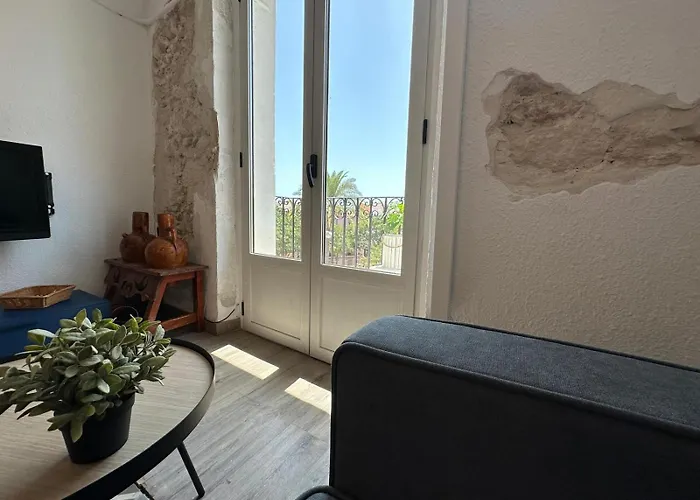 Lägenhet El Barrio , Playa Y Casco Antiguo *